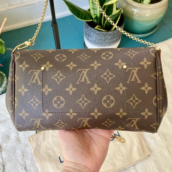 Louis Vuitton ✨HP✨ RETIRED Monogram Favorite MM - Picture 4 of 17